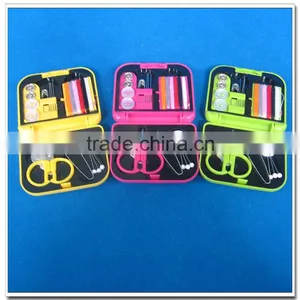 Hot Sells Plastic Travel Sewing Kit thumbnail-2