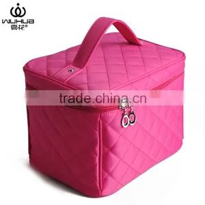 Stock Quilted Nylon Promotional Cosmetic Bag Series for Wholesale thumbnail-5