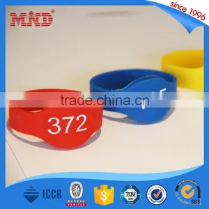MDSW49 NFC Silicon Wristbands,Active RFID Wristband ,Soft PVC RFID Wristband thumbnail-1