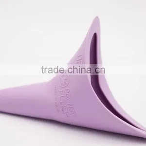 High Quality BPA Free Silicone Material Female Urinal Outdoor Using , Standing Urinal With OPP Bag Packing thumbnail-1