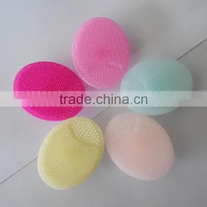 Soft Facial Cleaning Brush Silicone Wash Face Brush thumbnail-2