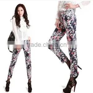 China Manufacturer Summer New Design Cropped Trouser For Women thumbnail-1