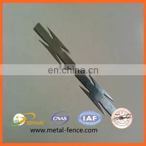 Hot Dipped Galvanized Razor Barbed Wire Low Price Concertina Razor Wire Low Price thumbnail-2