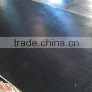 Factory-directly Sales Film Faced Plywood in Linyi Poplar Core thumbnail-1