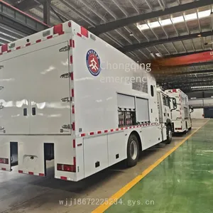 Sinotruk Sitrak Emergency Flood Prevention and Rescue Vehicle With High-flow Drainage and Integrated Luffing Jib Crane thumbnail-4