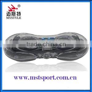 Swimming Goggles Plastic Waterproof Case thumbnail-3