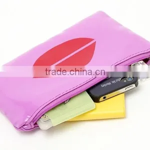 Wholesale Durable Fashion Pattern Pink PVC Cosmetic Bag thumbnail-2