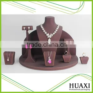 Huaxin Jewelry Display Stand Wood Brown pu Jewellery Stands thumbnail-1