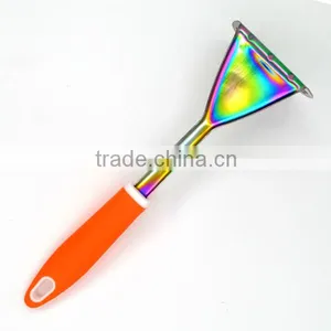 Lowest Price Non-stick TPR Handle Titanize Kitchen Potato Mud Maker thumbnail-2