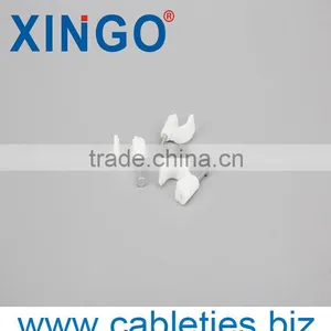 Hot Sell Plastic Nail Hook Cable Clip thumbnail-1