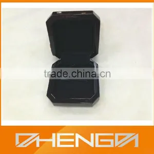High Quality Customized Made in China Wood Cufflink Gift Box thumbnail-1