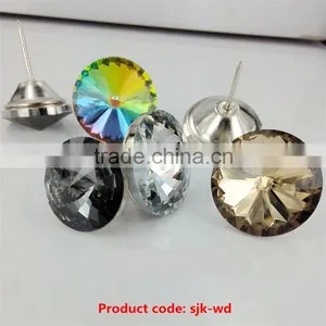 New Product Good Quality Luxury Fashion Crystal Rhinestone Button for Sale thumbnail-1