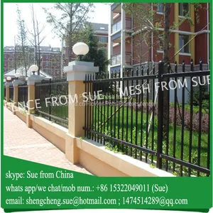 Guangzhou Direct Sales Wrought Iron Garden Fences Prices thumbnail-2