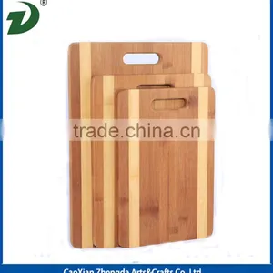 Pine Wooden Cutting Board With Handle thumbnail-2