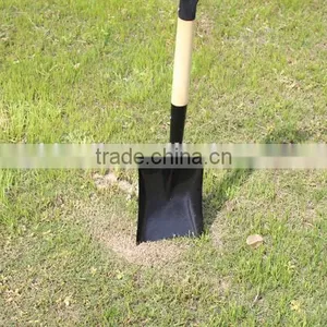 Hot Sale D Shape Agricultural Mini Wood Handle Garden Shovel thumbnail-3