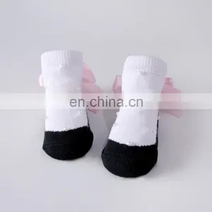 2020 New Socks Beaded Newborn Shoes and Socks Shape Pink Bow Baby Socks thumbnail-2