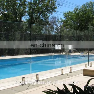 Swimming Pool Tempered Glass Fencing thumbnail-2