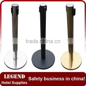 French Retractable Queue Pole Stanchion thumbnail-6