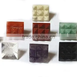 Mix Agate Stone Vastu Pyramids thumbnail-3