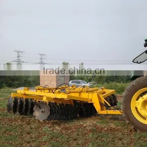 Large Farm Machine 130-260HP Tractor Trailed 4.4-6.2m Working Width 40-56 PCS Disc Harrow thumbnail-1