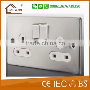 High Quality 13a Switched Socket Wall thumbnail-3