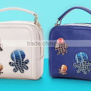 2016 New Innovative Products Lady Embroidery Handbag Small Shopping Bag thumbnail-2