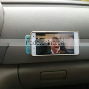 Simple and Useful Mobile Phone Car Holder thumbnail-1