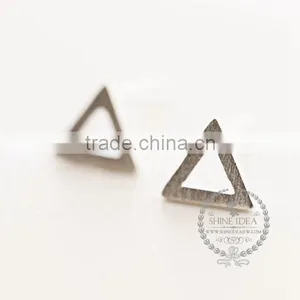 925 Sterling Solid Silver Hollow Triangle and Hollow Square Earring Stud Fashion Women Earrings 6730611 thumbnail-4