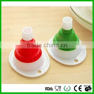 Food Grade Silicone Funnel Kitchen Tool Foldable Mini Funnel thumbnail-3