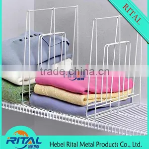 Elegant White Metal Display Racks thumbnail-1