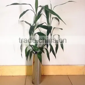 Impressive Customary Styled Dome Metal Vases thumbnail-3