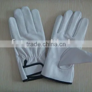 Soft and Comfortable Goat Grain Leather Driver Glove ZM110 thumbnail-1
