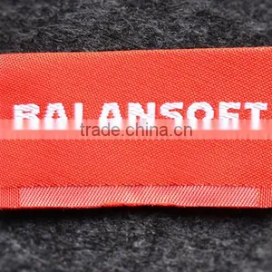Direct Factory High Quality Woven Printed Label Hang Tag Woven Patch Embroidered thumbnail-4