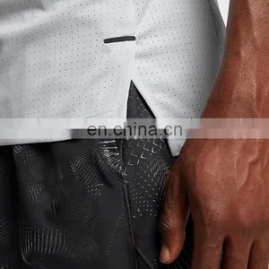 Wholesale Plain White Compression Fitness Gym Tank Top Men thumbnail-4