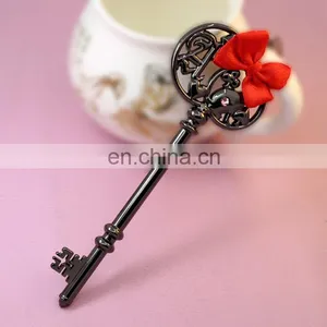 Custom Metal Keychain Key Shape Key Ring Wholesale thumbnail-1