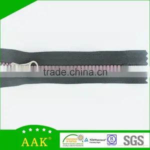 Plastic Zipper 5# Rainbow Square Teeth Close End With Thumb Puller thumbnail-4
