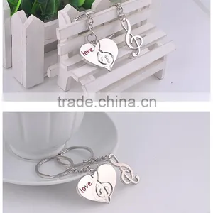 Wholesale Metal Keychain Small Gifts English Couple Keychain thumbnail-4