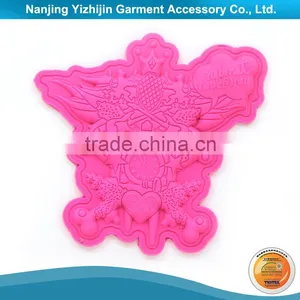 Eco-friendly Well Made Cheap Shining Embossed Label for Clothing thumbnail-1