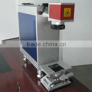 Portable Mini Fiber Laser Marking Machine 10 and 20 Wat thumbnail-6