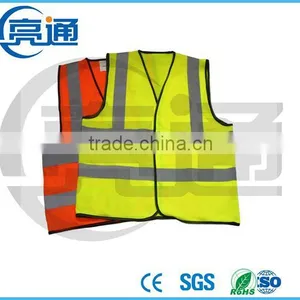 2 Pockets Neon Green Safety Vest With Reflective Strips ANSI/ISEA Medium thumbnail-3