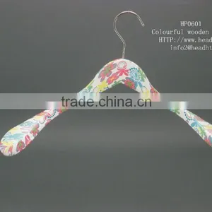 Our HEAD Colourful Wooden Hanger Picture Printed on the Body Special New Design for Clothes Hanging Fashion thumbnail-1
