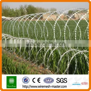 Metal Razor Barbed Wire Low Price Concertina Razor Barbed Wire for Sale thumbnail-1