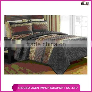 Polyester Printed Quilt Bedding Set thumbnail-1