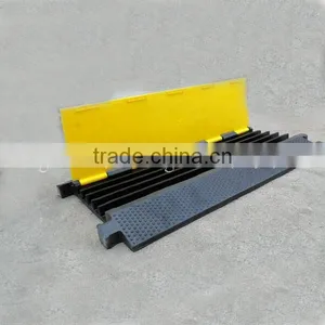 2014 Hot Sale Cable Protector Bridges Hose Ramp Cable Ramp With Corner thumbnail-1