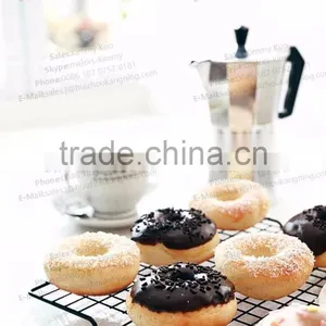 Hot Selling 12 Cup BPA Free Non-stick Silicone Muffin Pan Baking Pan thumbnail-5