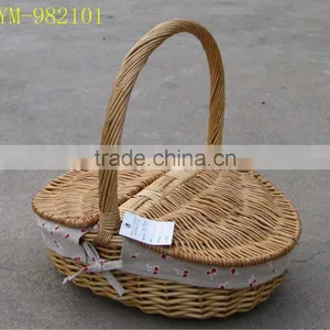 Empty Lined Wicker Picnic Basket Wholesale thumbnail-1