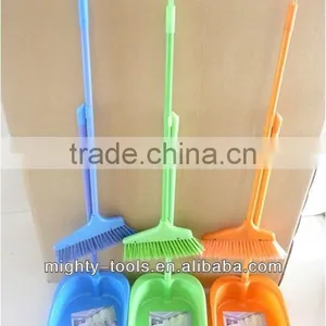 Broom and Dustpan Set thumbnail-1