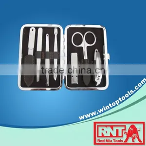 Leather Manicure Set thumbnail-1