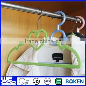 Heart Type None Slip Thick Plastic Hangers thumbnail-1