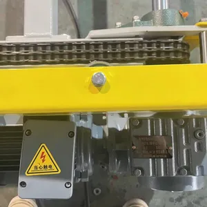 Custom Chain Conveyor for Pallets & Cartons, Automatic Conveying Line thumbnail-4